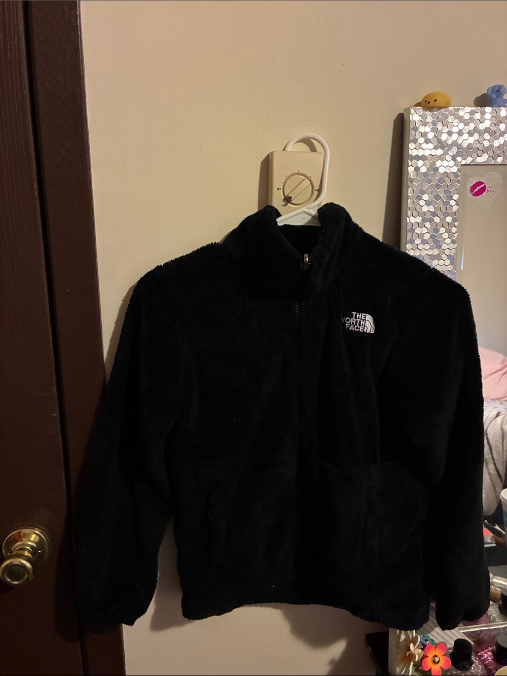 The North Face Black Teddy Fleece Jacket - girls Full Zip